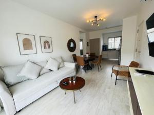 Posezení v ubytování Beauty Coral Village 1bed apartment E201 Playa Bavaro