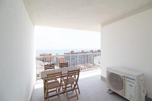 Balkón alebo terasa v ubytovaní Global Properties, Apartamento con terraza y vistas al mar