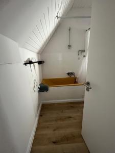 Koupelna v ubytování Monteurzimmer Reuhl - Ferienwohnungen Rodenstein