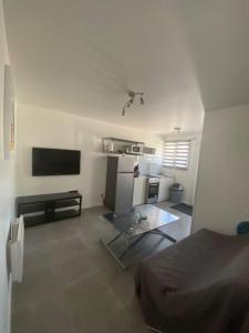 Gallery image of Appartement T2 proche de l’aéroport CDG et Paris in Claye-Souilly