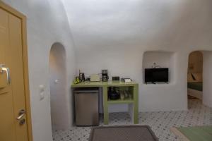 Gallery image of Villa Ariadni Cave Houses in Oia in Oia +220 photos