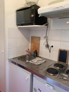 Кухня или мини-кухня в STUDIO
