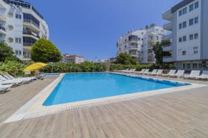 Fotografie z fotogalerie ubytování Flat Close to Beach with Balcony in Konyaalti v destinaci Antalya