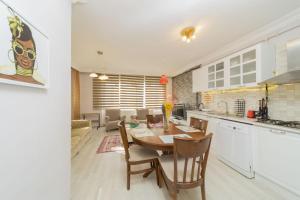 Fotografie z fotogalerie ubytování Flat Close to Beach with Balcony in Konyaalti v destinaci Antalya