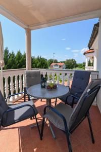 Balkón nebo terasa v ubytování Apartments Basic Sveti Anton 88