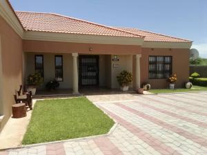 Vườn quanh Girlie's bed and breakfast