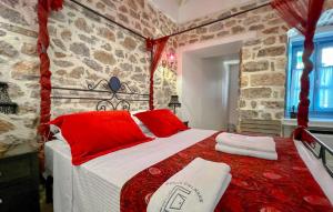 Postel nebo postele na pokoji v ubytování PortaDelMare deluxe suites
