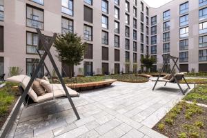 Radisson Hotel & Suites Zurich外面的花园