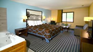 Letto o letti in una camera di Super 8 by Wyndham Red Wing
