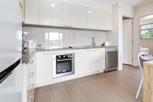 Φωτογραφία από το άλμπουμ του Salt Five Apartment Sorrento - Main Street Location σε Sorrento