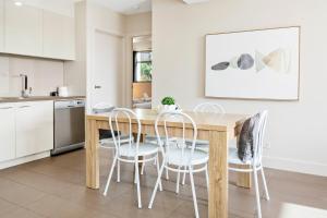 Φωτογραφία από το άλμπουμ του Salt Five Apartment Sorrento - Main Street Location σε Sorrento