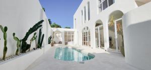 Πισίνα στο ή κοντά στο Close to Jimbaran Beach, 3BR with Private Pool