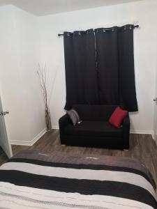 Gallery image of Cozy and unique getaway in Hamilton