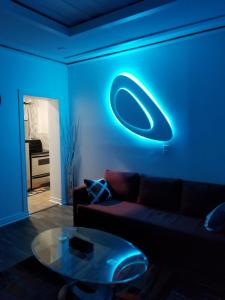 Gallery image of Cozy and unique getaway in Hamilton