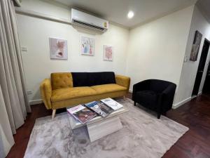 Fotografie z fotogalerie ubytování Exceptional location Sukhumvit Soi 6 cozy fresh 1 bedroom v destinaci Bangkok