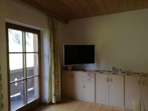 Kuchyň nebo kuchyňský kout v ubytování Ferienwohnung Hinterschwarzenberg