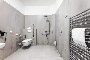 Koupelna v ubytování Theresian Hotel