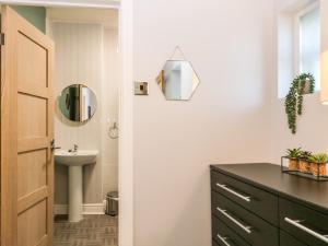 Koupelna v ubytování 8A Corkickle + 19 fotografií