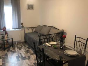 Posedenie v ubytovaní Bolkovac Apartman Ulica Donje selo 33 Fužine