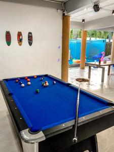 Biliardový stôl v ubytovaní Avita Pool Villa