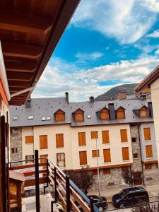 Nespecifikovaný výhled na hory nebo výhled na hory při pohledu z apartmánu + 36 fotografií