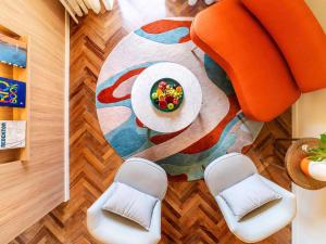 Comida no hotel ou em algum lugar perto