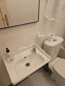 Kúpeľňa v ubytovaní Habitacion amplia y centrica en piso compartido