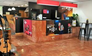 Kuchyň nebo kuchyňský kout v ubytování Hotel ibis Leiria Fatima