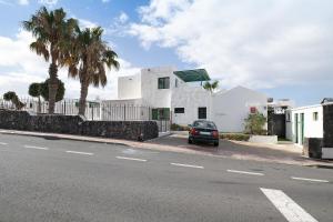 The building in which Az apartmant is located