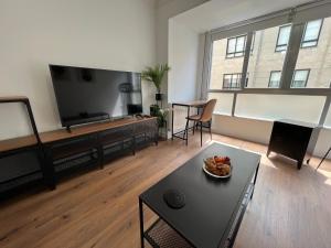 Zdjęcie z galerii obiektu Apartamento de 3 habitaciones a estrenar en Ferrol w mieście Ferrol +8 zdjęć