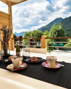 Afbeelding uit fotogalerij van BEST LEDRO CAMPING in Ledro