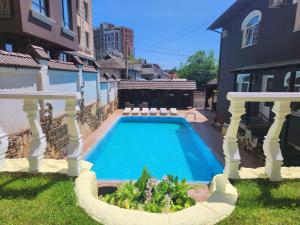 Bazén v ubytování Shadow Boutique Hotel & SPA nebo v jeho okolí
