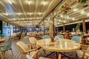 Εστιατόριο ή άλλο μέρος για φαγητό στο Jupiter 1 Family Hotel