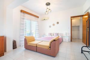 Ένα ή περισσότερα κρεβάτια σε δωμάτιο στο La Christine +16 φωτογραφίες