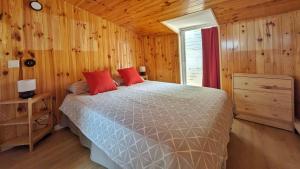 Łóżko lub łóżka w pokoju w obiekcie Suite Dúplex con terraza independiente