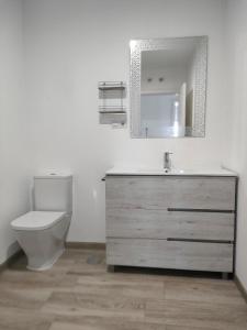 Ένα μπάνιο στο Apartamentos NayDa N4 de 2 habitaciones
