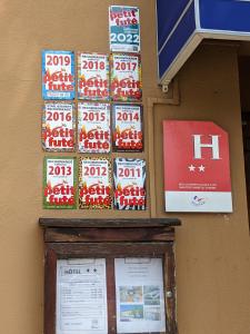 Gallery image of Hotel des Voyageurs in Millau