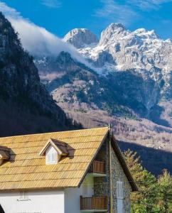 Nespecifikovaný výhled na hory nebo výhled na hory při pohledu z bed and breakfast