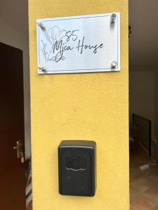 Fotografie z fotogalerie ubytování 85 mjka house free parking COMO v destinaci Albese Con Cassano