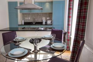 Gallery image of Noble Apartment - Highland Club in Fort Augustus