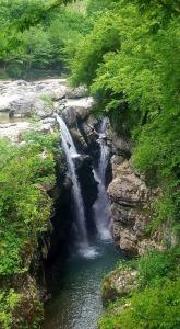 Paesaggio naturale nelle vicinanze di questo campeggio di lusso