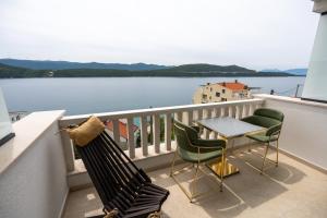 Фотография из галереи Villa Emina sa privatnom Plažom i Parkingom в Неуме