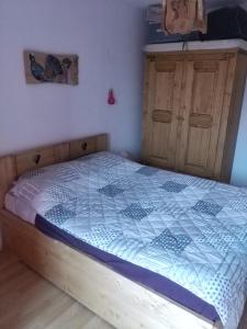 Ein Bett oder Betten in einem Zimmer der Unterkunft Appartement en residence