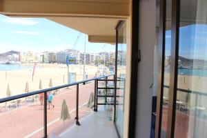 Balkón alebo terasa v ubytovaní Lord Nelson Las Canteras 2