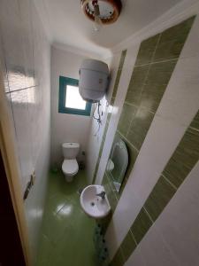 Vonios kambarys apgyvendinimo įstaigoje Chalet in Mena 4-North Coast
