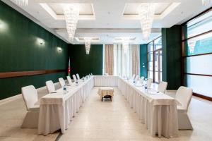 Konferenční prostory v ubytování Shahdag Hotel & Spa + 37 fotografií