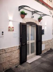 Η πρόσοψη ή η είσοδος του Lady Venezia