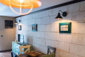 Televiisor ja/või meelelahutuskeskus majutusasutuses Apartment Yelica