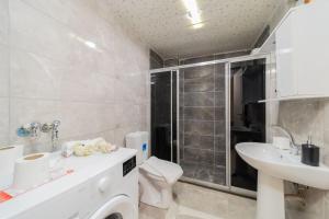 Koupelna v ubytování Chic Flat Centrally Located in Antalya