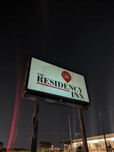 Certifikát, hodnocení, plakát nebo jiný dokument vystavený v ubytování The Residency Inn